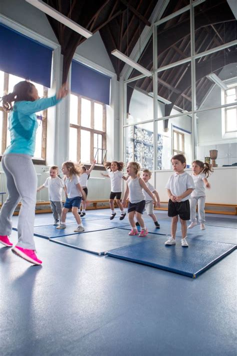 28 Best PE Games With Absolutely No Equipment.